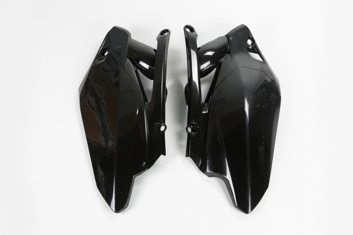 Side panels - black - Yamaha - REPLICA PLASTICS - YA04819-001 - UFO Plast